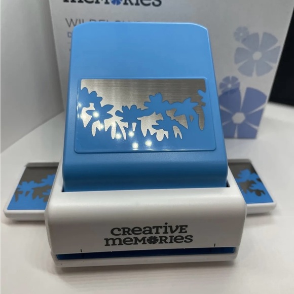 Creative Memories WildFlowers Decorative Border Punch Brand New - Picture 2 of 11